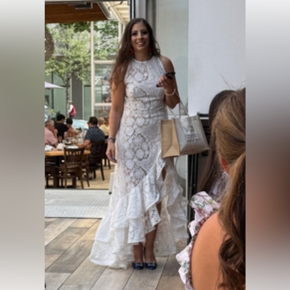 Like new Bronx and Banco Sicilia bridal event dress